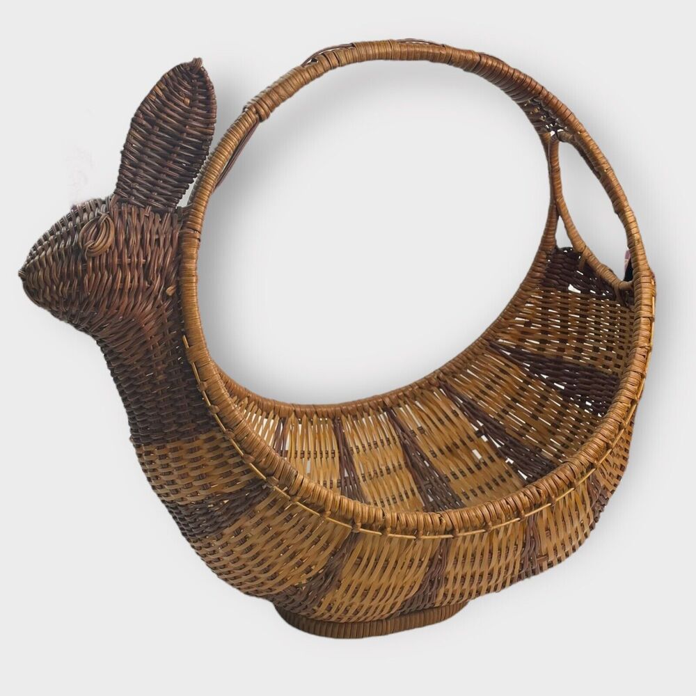 VTG Wicker Rattan Bunny Rabbit Basket Brown Boho Nursery Decor Storage 12" Brown